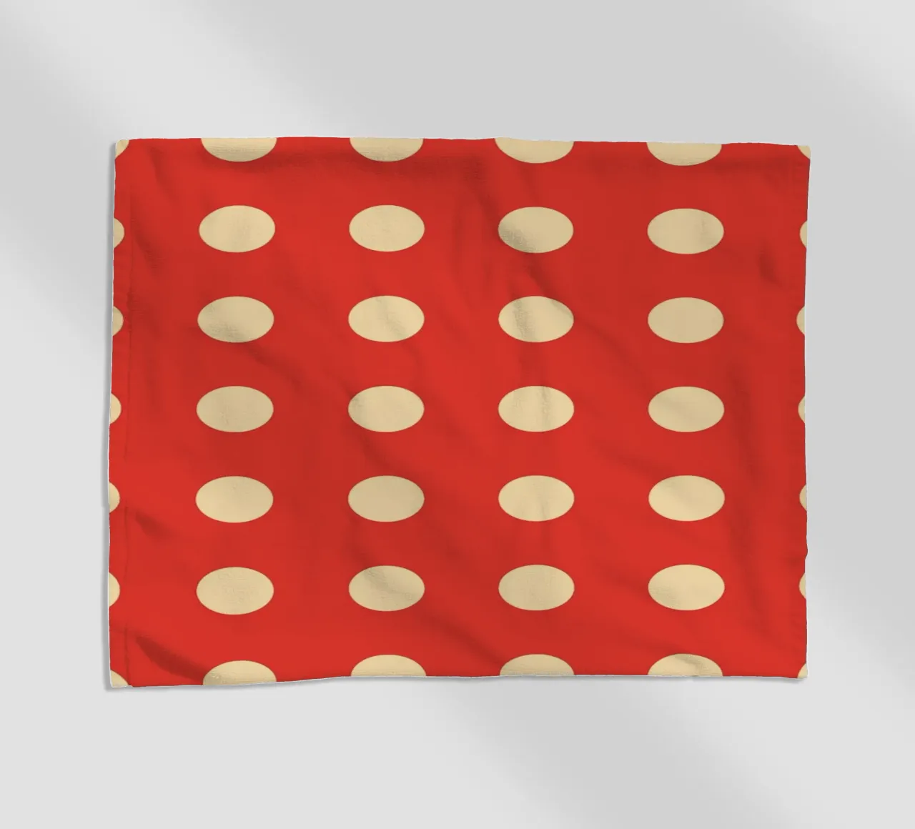 Polkadot rosso telo mare da galihstudio