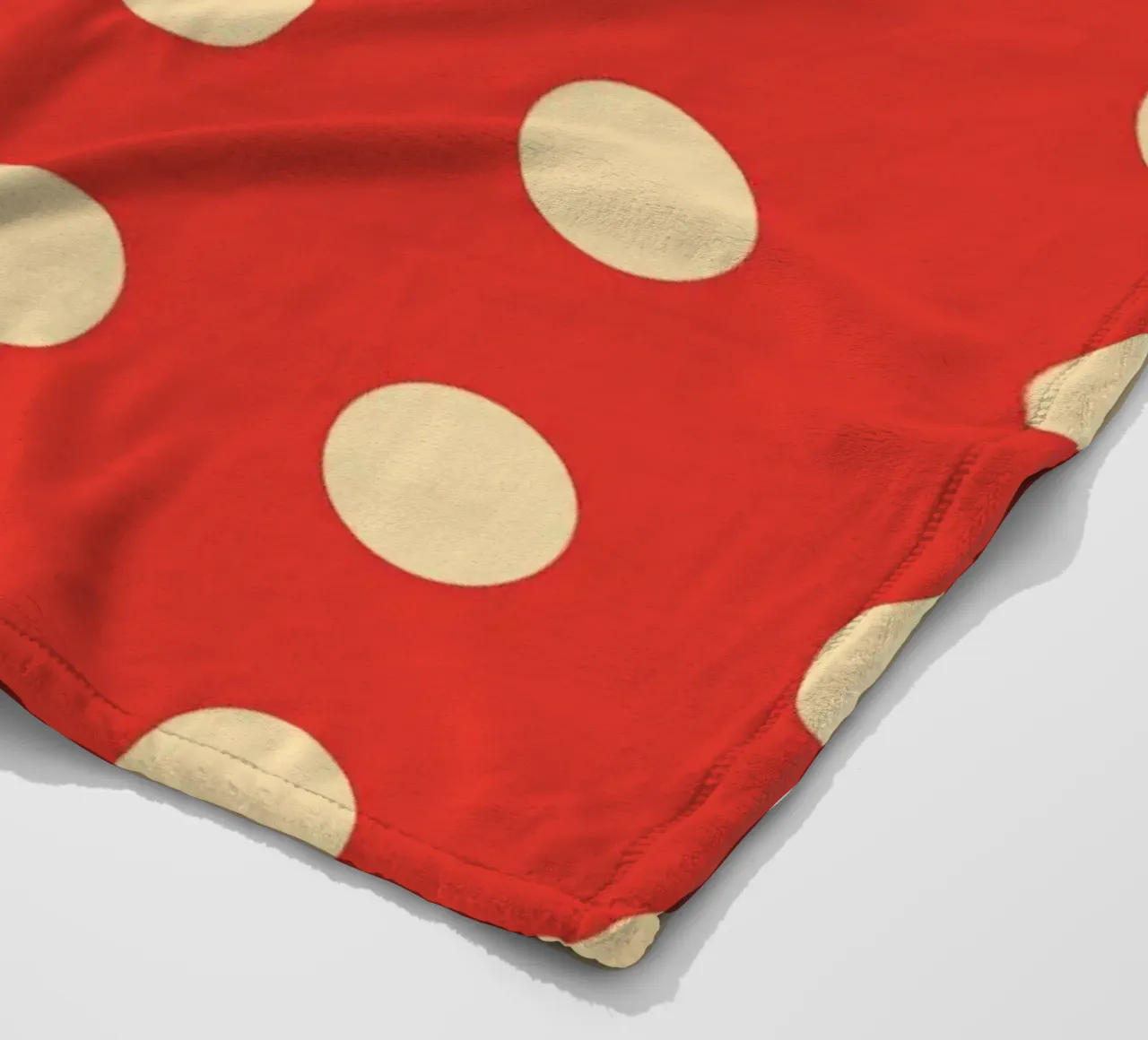 Polkadot rosso coperta in pile da galihstudio