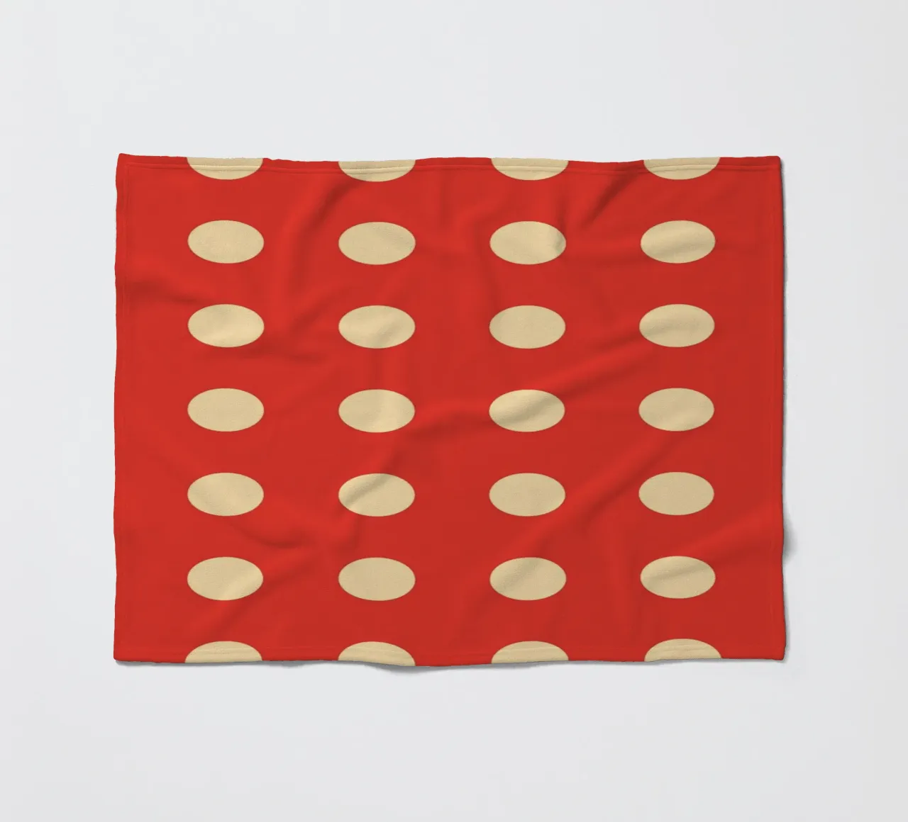 Polkadot rosso coperta in pile da galihstudio
