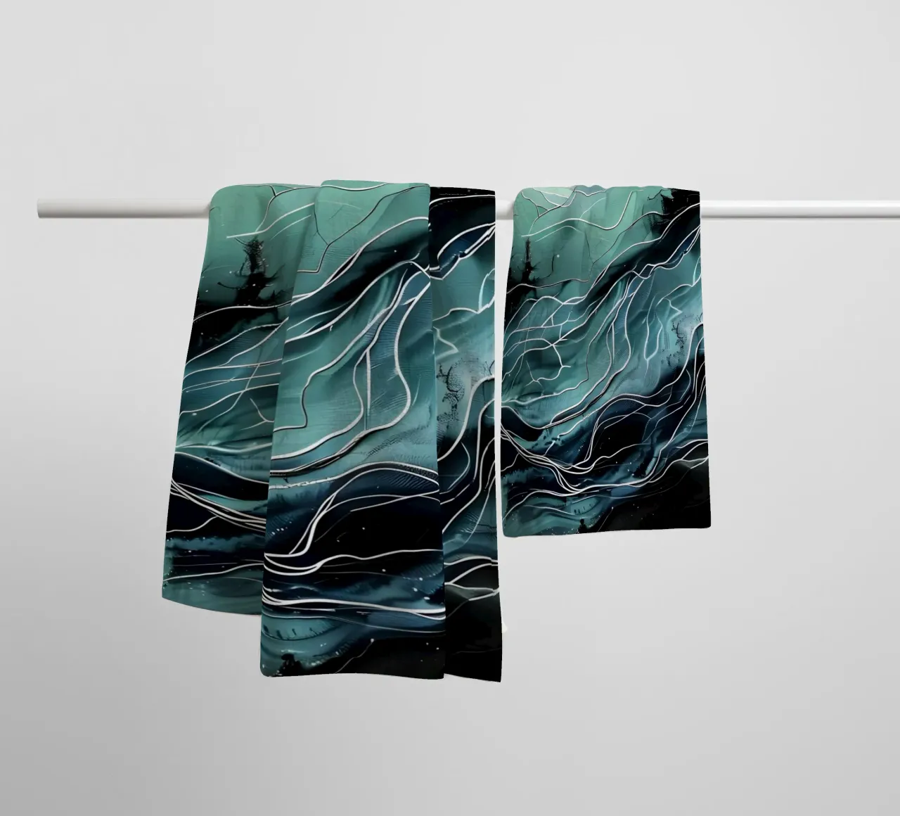 Paesaggi acquatici sereni asciugamano da bagno da Artistic-shop