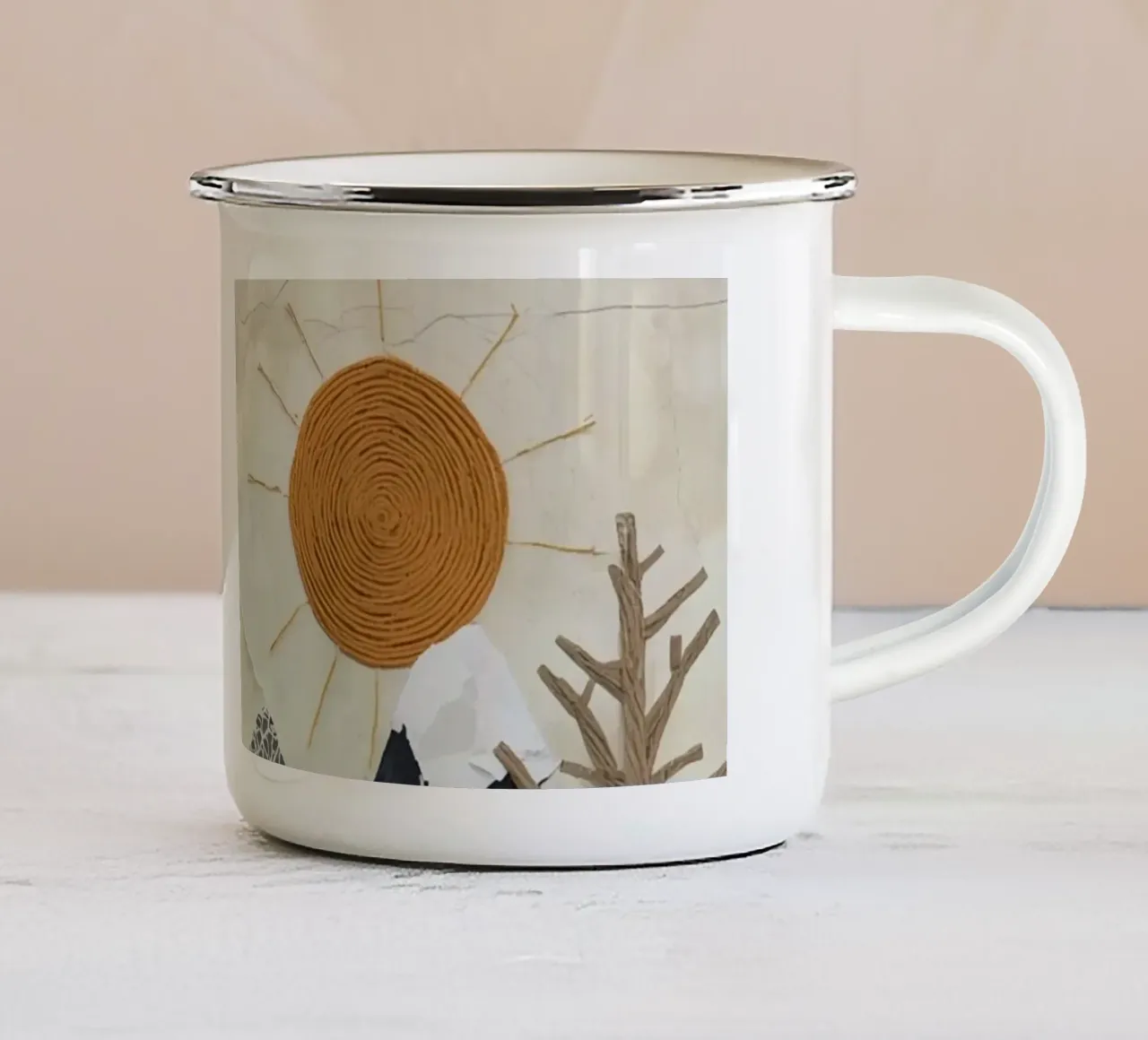 Tessuto collage paesaggio strutturato tazza in smalto da DesignDoodle