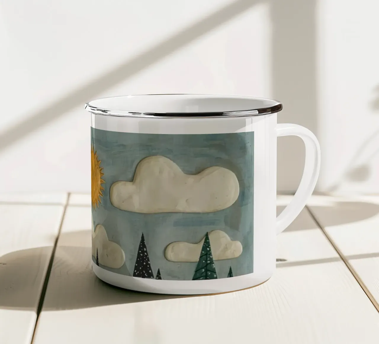Paesaggio strutturato con alberi sempreverdi e sole tazza in smalto da DesignDoodle