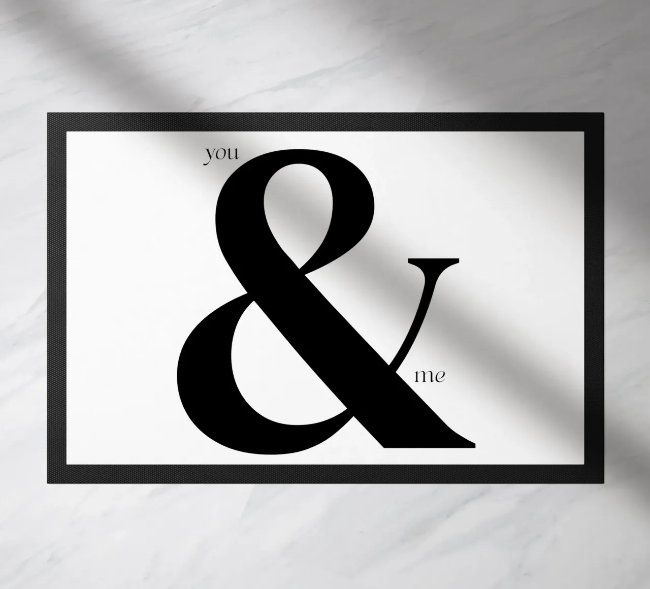 Elegante design tipografico You & Me zerbino da Imaginative