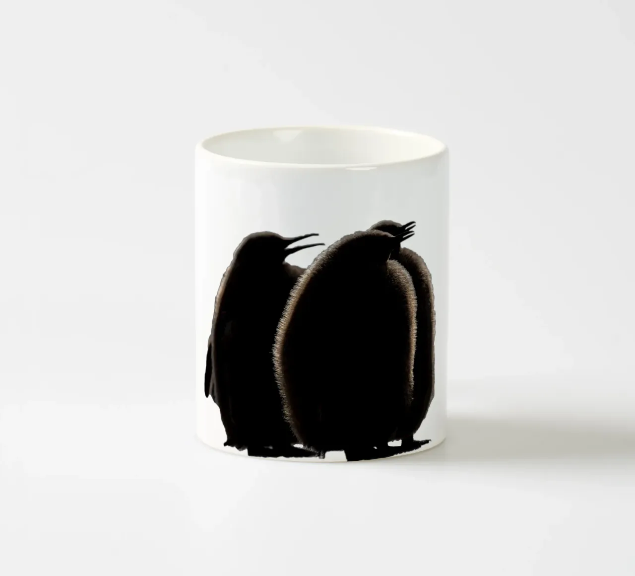 Soffici cuccioli di pinguino nell'Antartide tazza in ceramica da DiveDuke