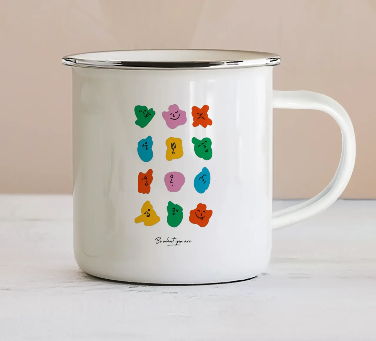 Be what you are emaille mok van Tamsen Design