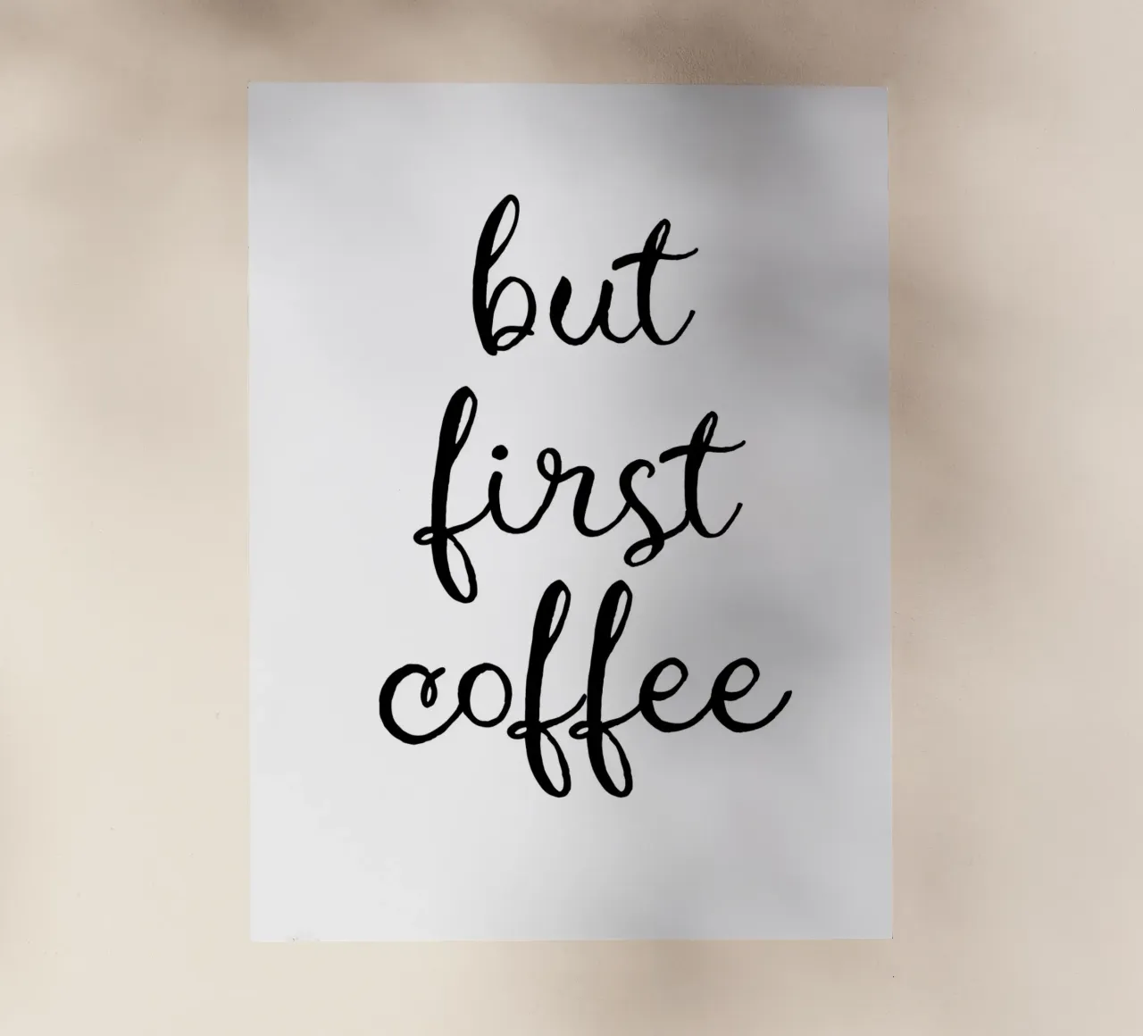 But First Coffee 12 pellicola backlit da The Type Club Tokyo