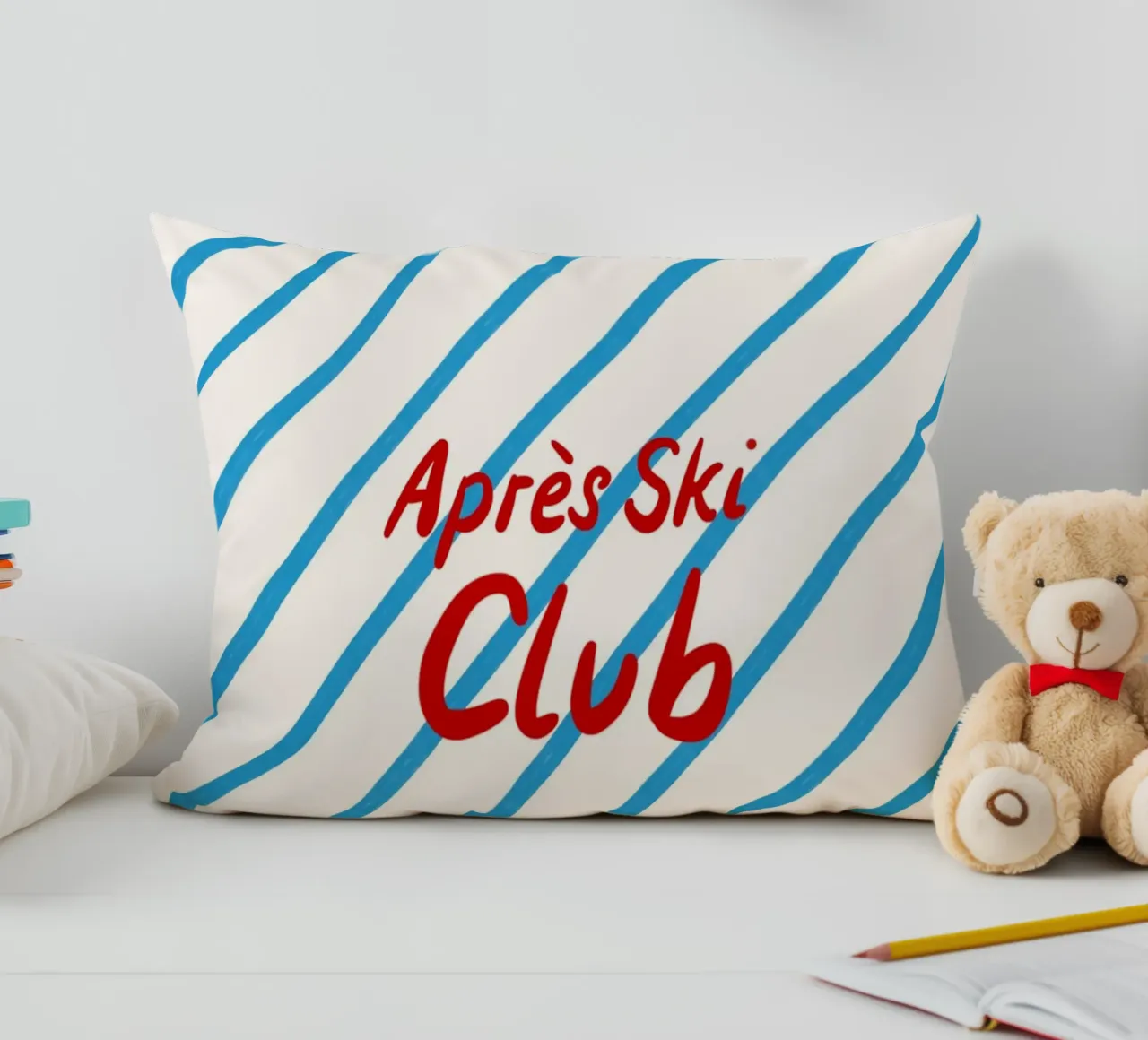 Apres Ski Club Streifen Diagonal cuscino da Sophie Augustin Illustration