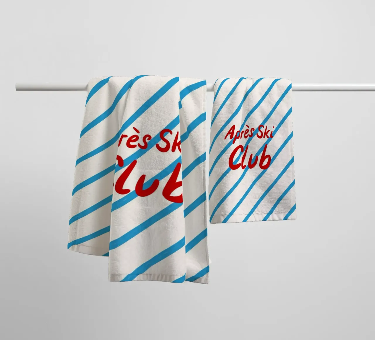 Apres Ski Club Streifen Diagonal asciugamano da bagno da Sophie Augustin Illustration
