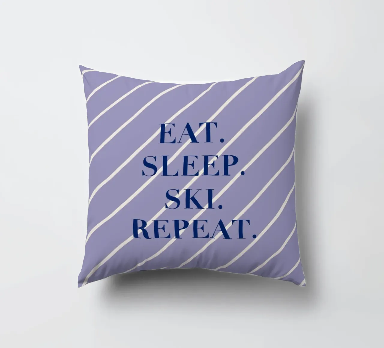 Eat. Sleep. Ski. Repeat. cuscino da Sophie Augustin Illustration
