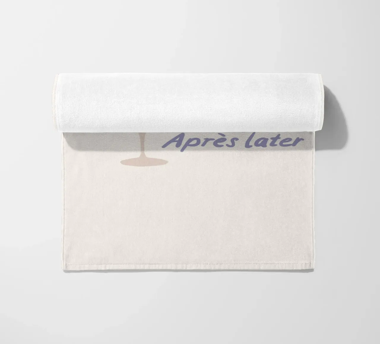 Ski first Apres later telo mare da Sophie Augustin Illustration