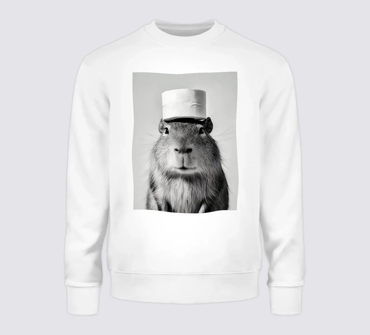 Capibara con cappello di carta igienica felpa da JoyWalkerShop