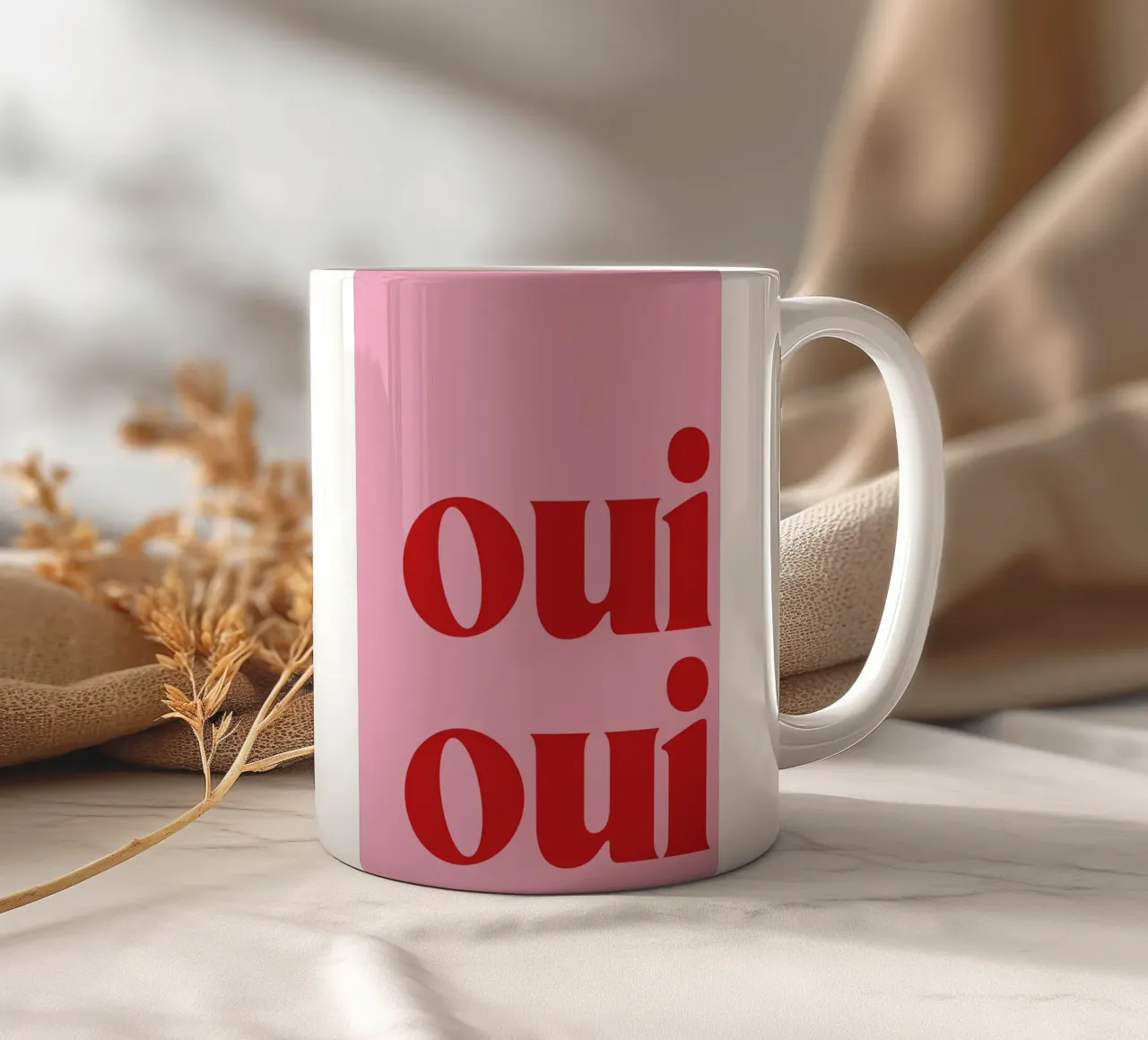 Oui Oui Print In Roze keramische mok van pdigitalprints