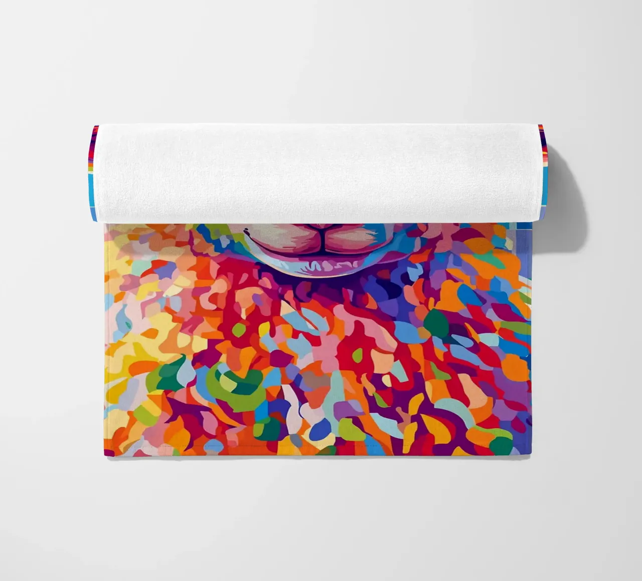 Pecora colorata con cappello di carta igienica telo mare da JoyWalkerShop