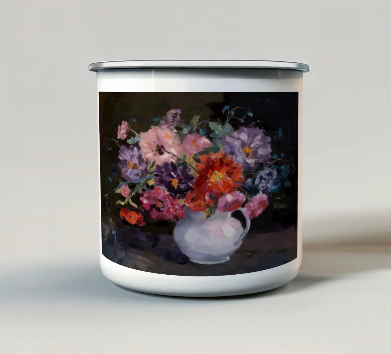 Abbondanza floreale cromatica tazza in smalto da Angkasa Mist