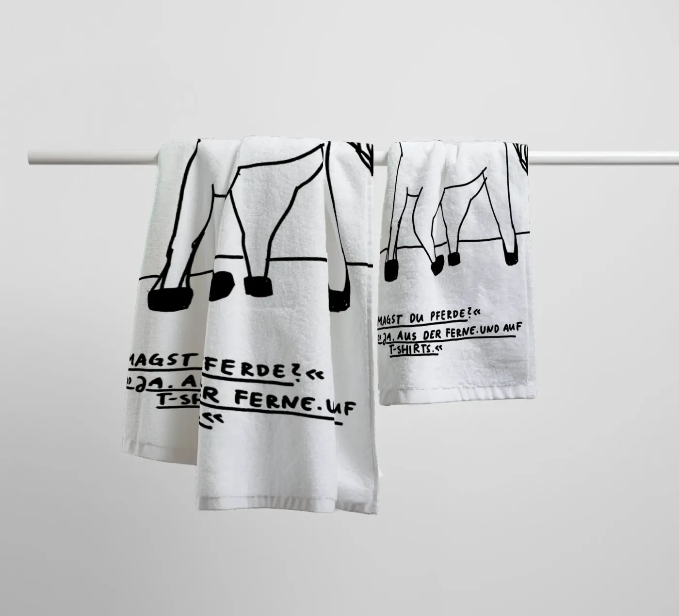 Pferde towel by Herzette