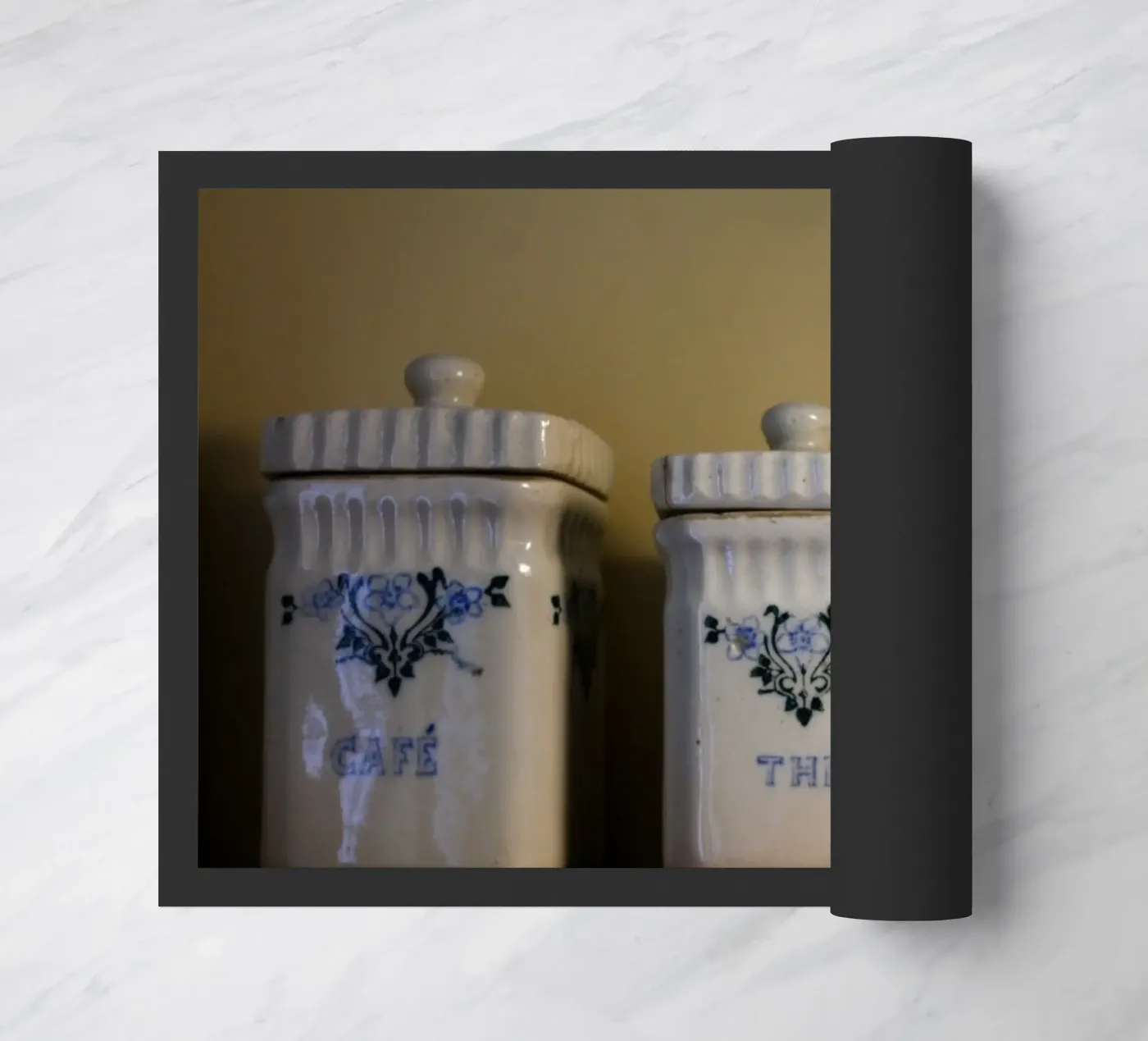 Chez Auguste deurmat van Lise Ruault