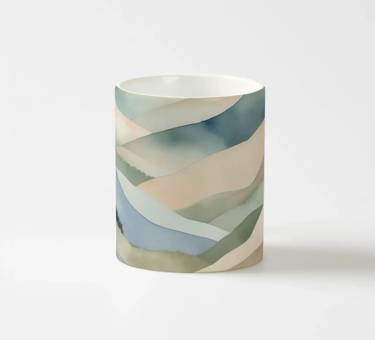 Paesaggio acquerellato di colline stratificate tazza in ceramica da DesignDoodle