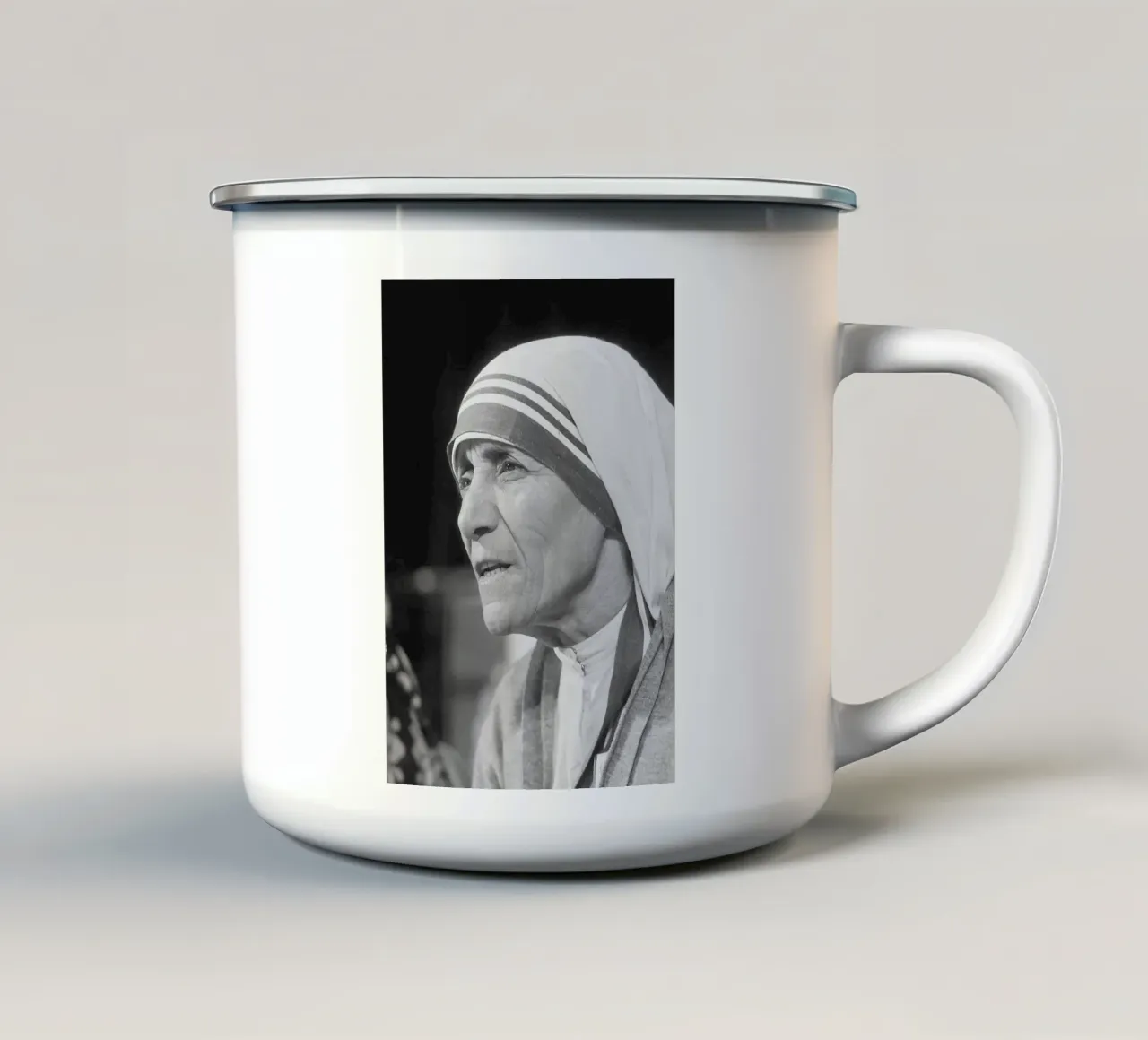 Madre Teresa tazza in smalto da tobyrmattie