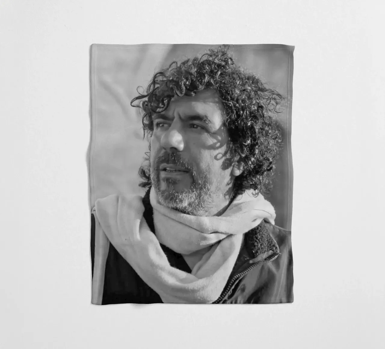 Sulaiman Katib coperta in pile da tobyrmattie