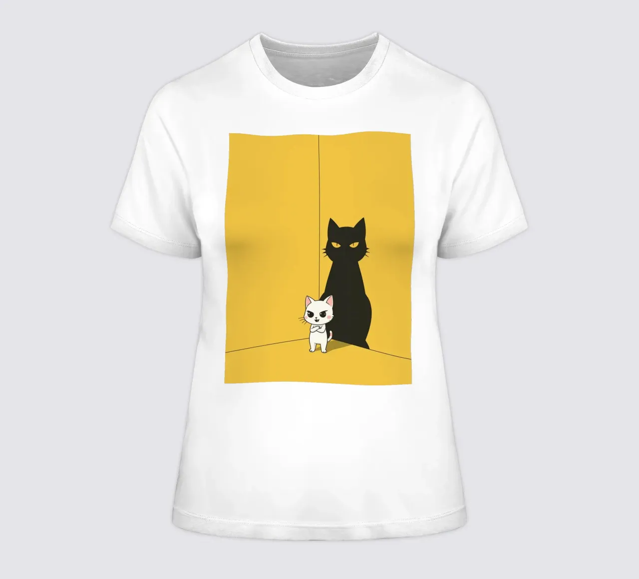 Chat blanc avec ombre noire dans un coin jaune t-shirt ajusté pour femmes de DesignDoodle
