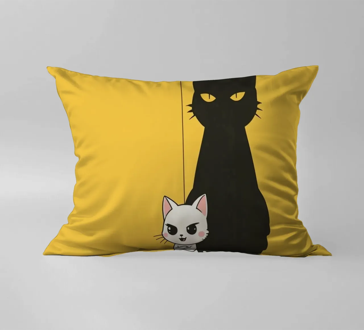 Chat blanc avec ombre noire dans un coin jaune coussin de DesignDoodle