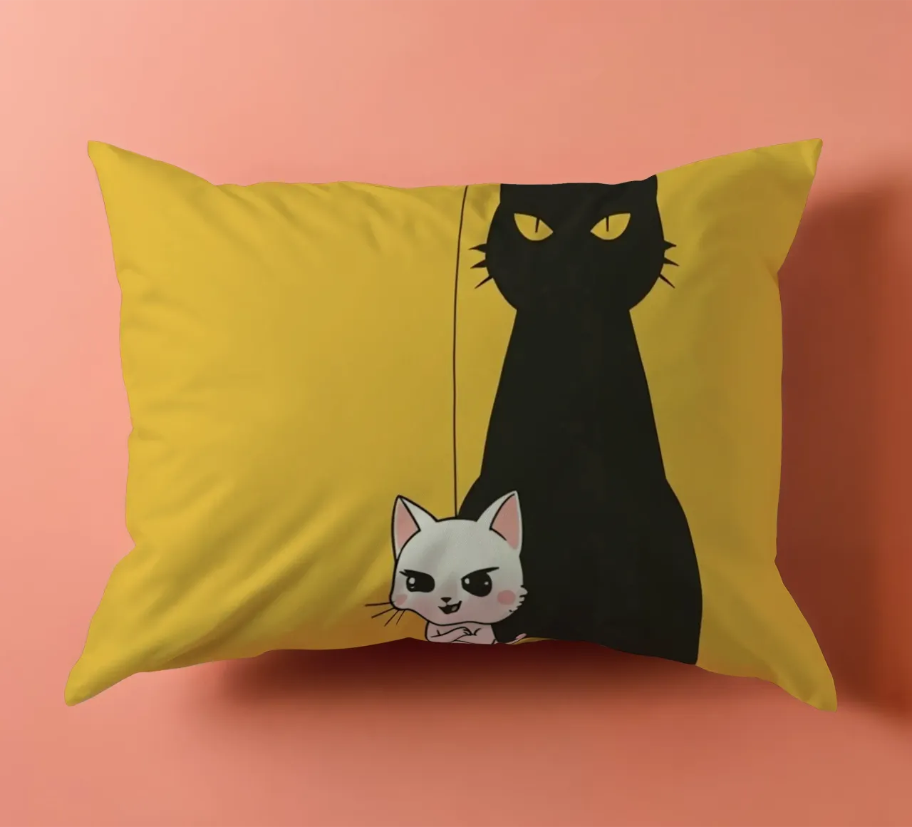 Chat blanc avec ombre noire dans un coin jaune coussin de DesignDoodle