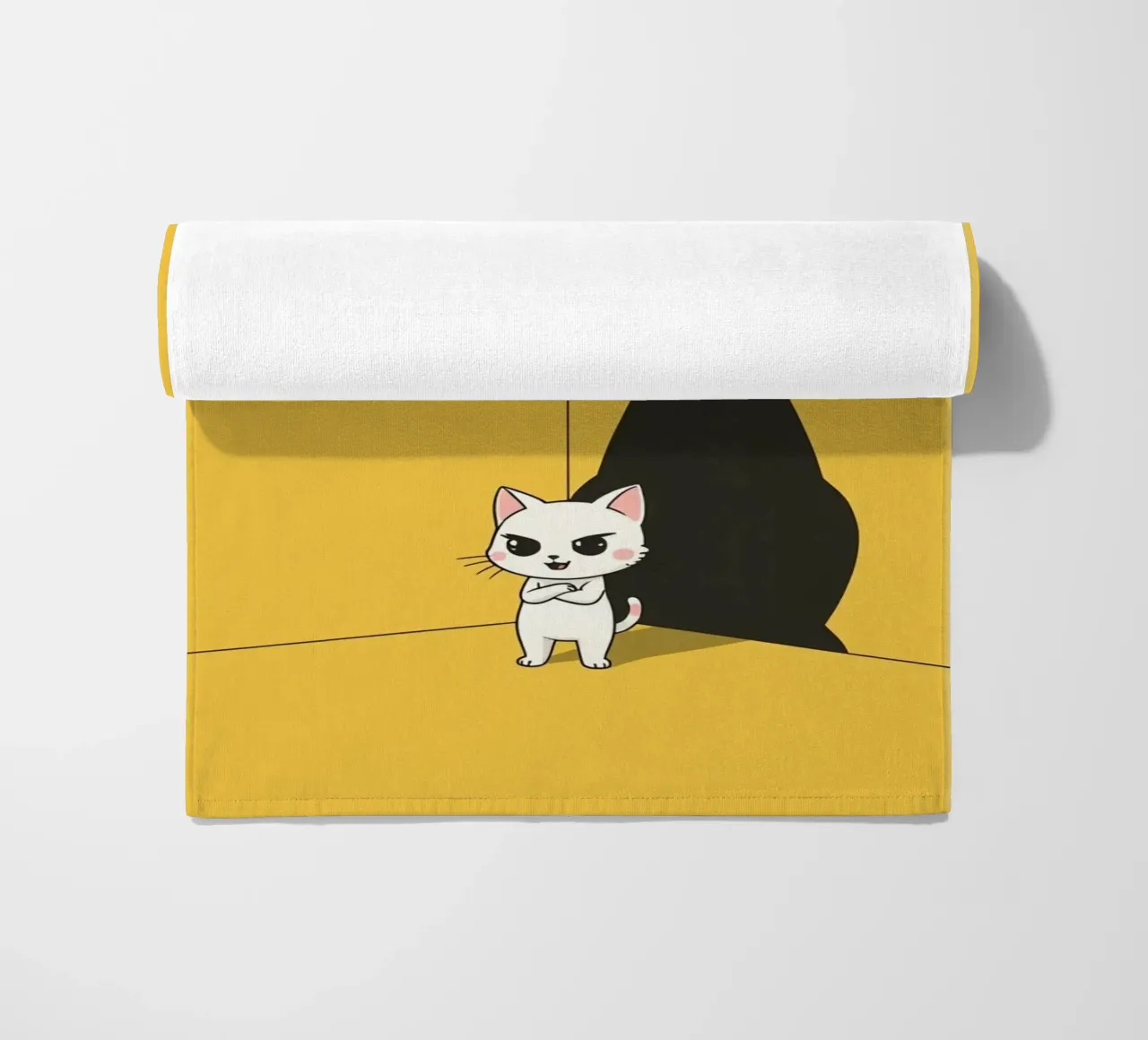 Chat blanc avec ombre noire dans un coin jaune serviette de plage de DesignDoodle