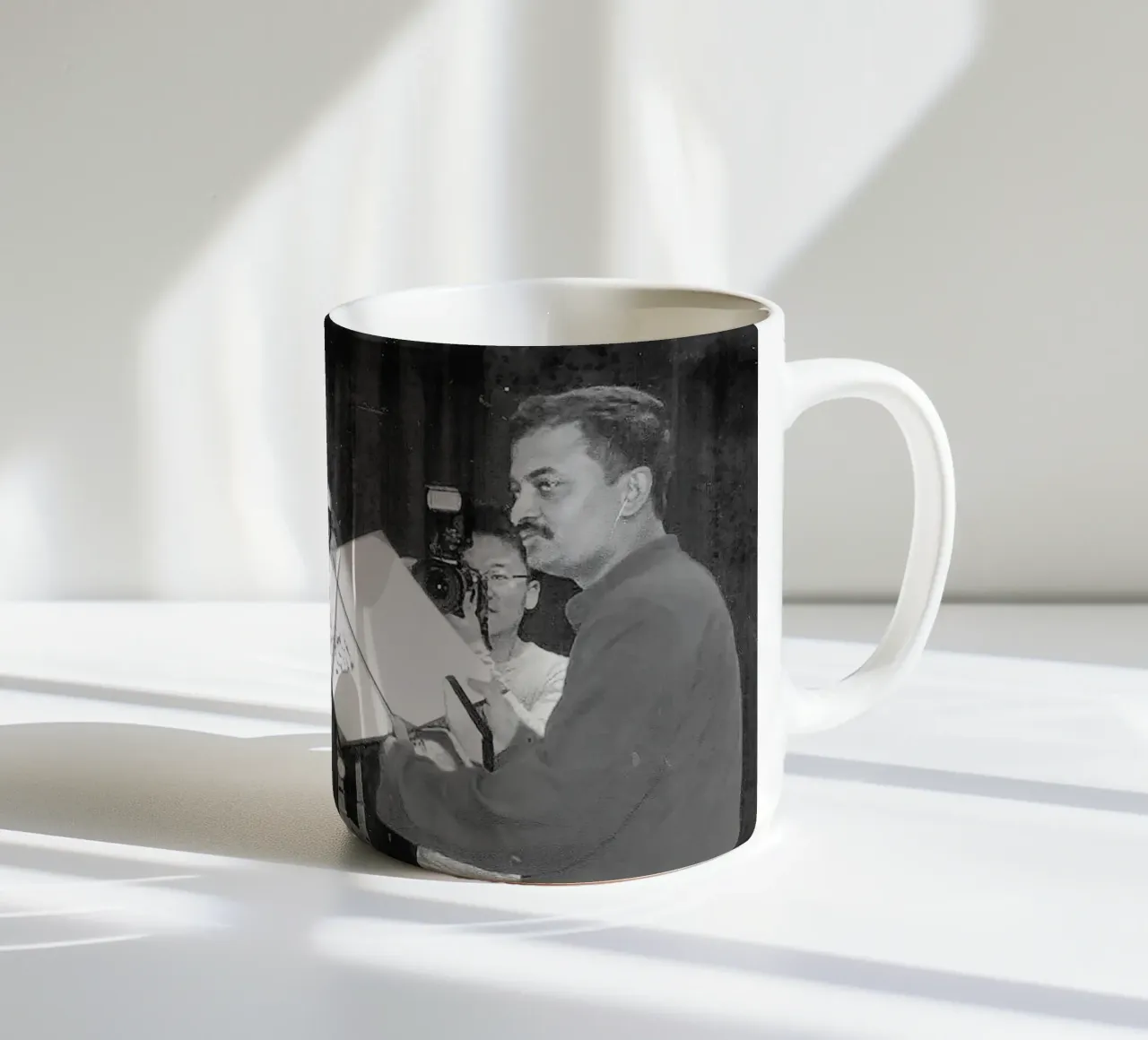 Lenin Raghuvanshi tazza in ceramica da tobyrmattie