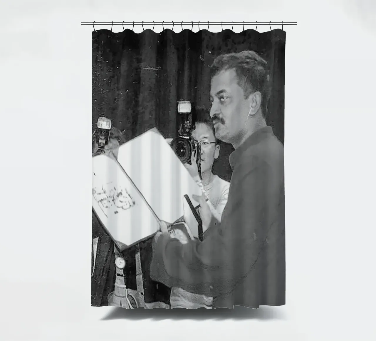 Lenin Raghuvanshi tenda da doccia da tobyrmattie