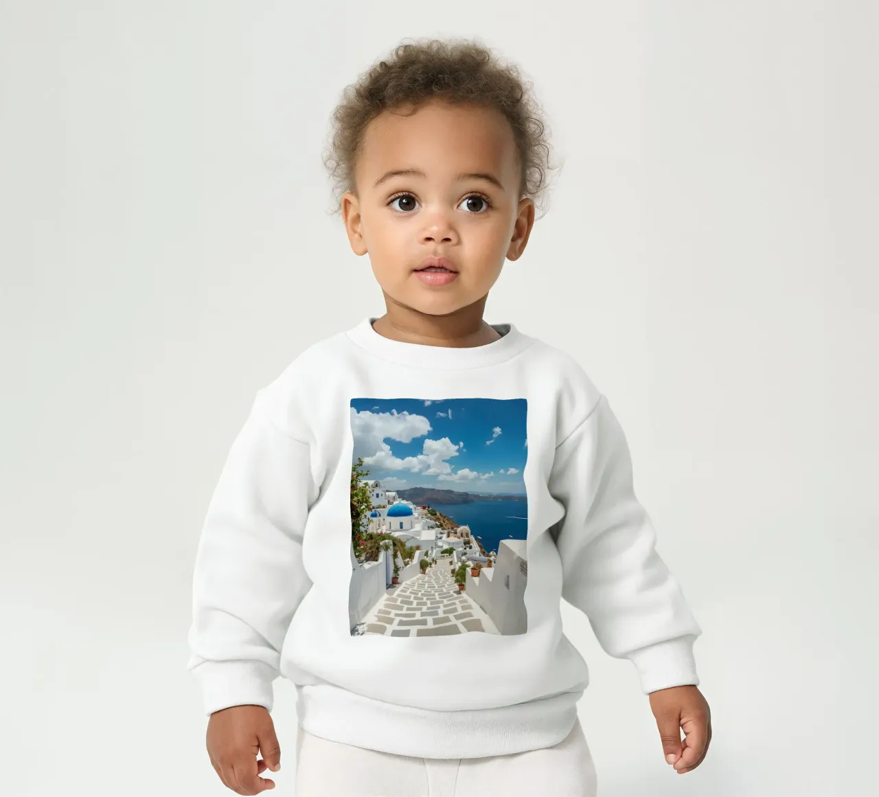 Bâtiments blanchis à la chaux et chemin de pierre à Santorin sweat pour bébé de DesignDoodle