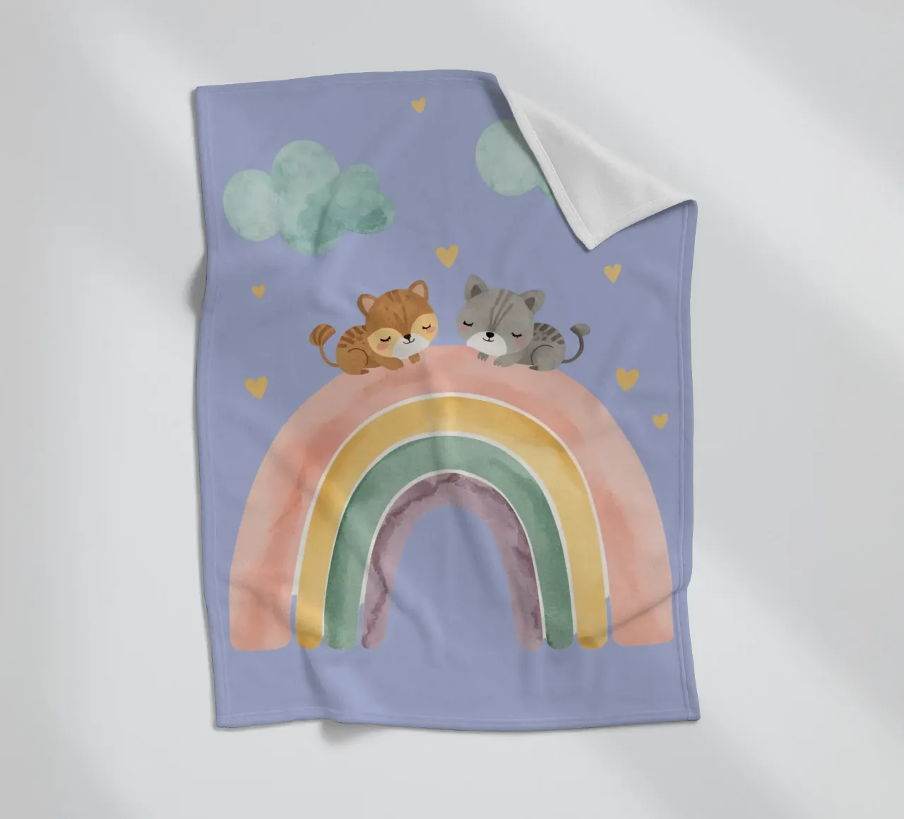 Due simpatici gatti felici che dormono su un arcobaleno coperta in pile da DesignDoodle