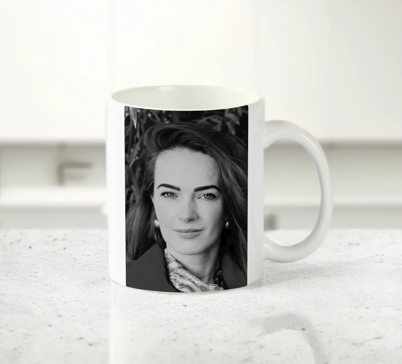 Oleksandra Matviichuk tazza in ceramica da tobyrmattie