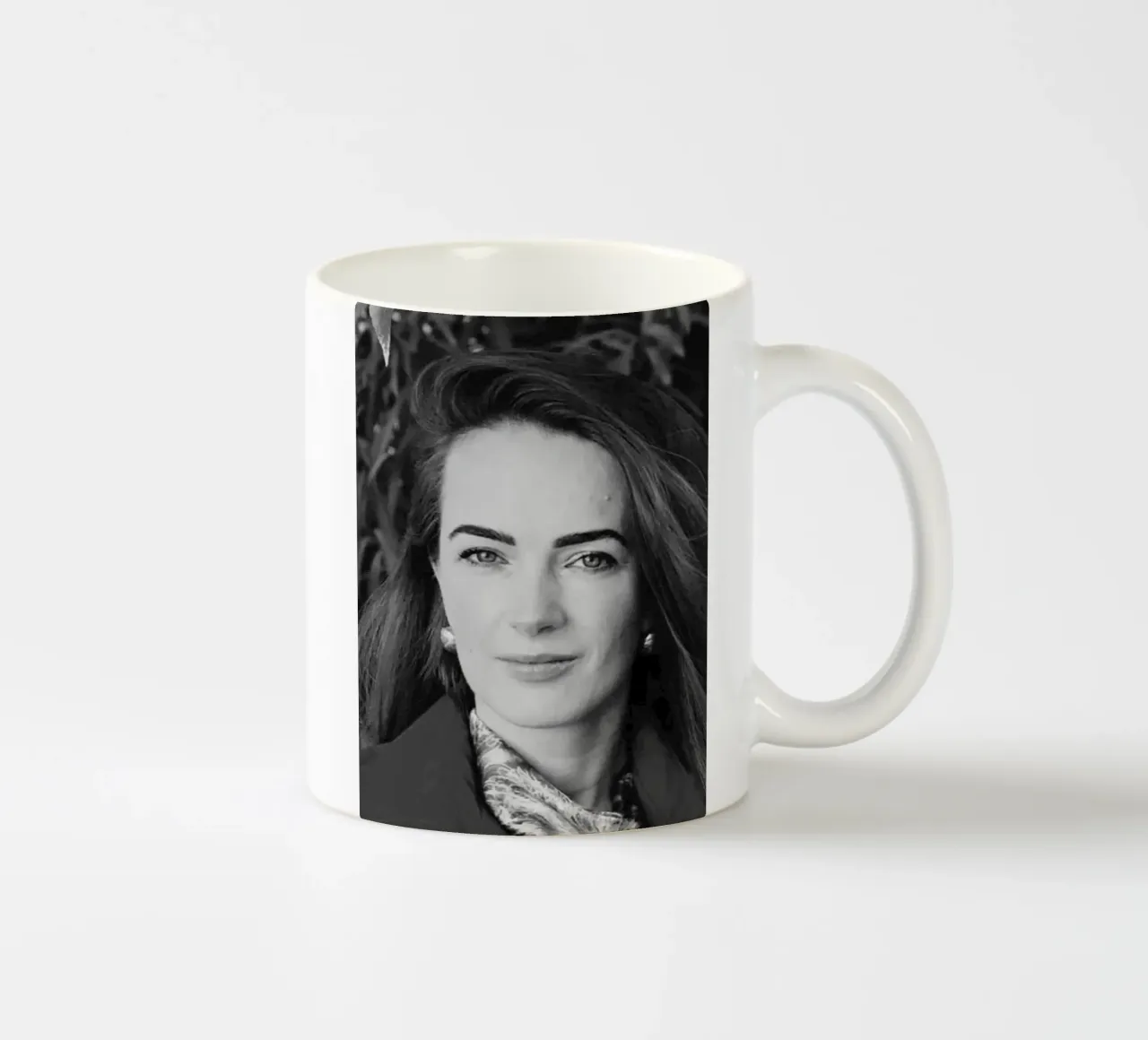 Oleksandra Matviichuk tazza in ceramica da tobyrmattie