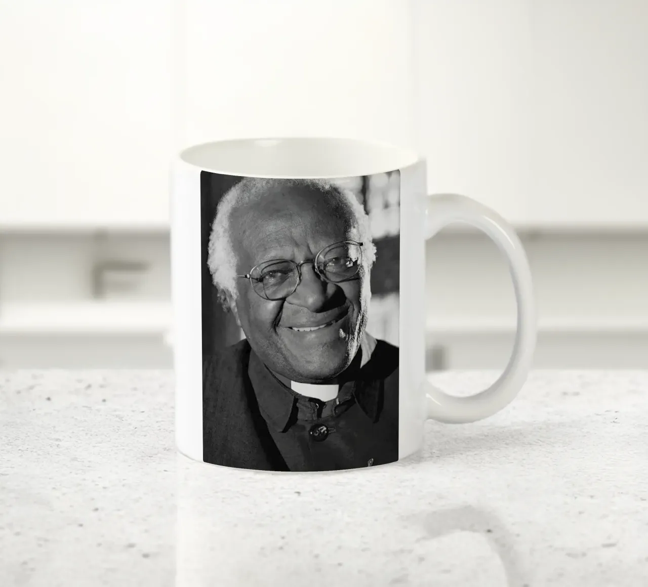 Desmond Tutu tazza in ceramica da tobyrmattie