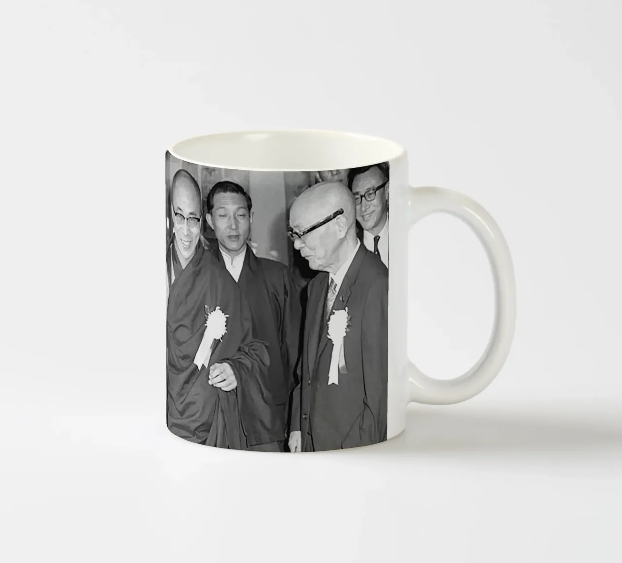 Dalai Lama tazza in ceramica da tobyrmattie