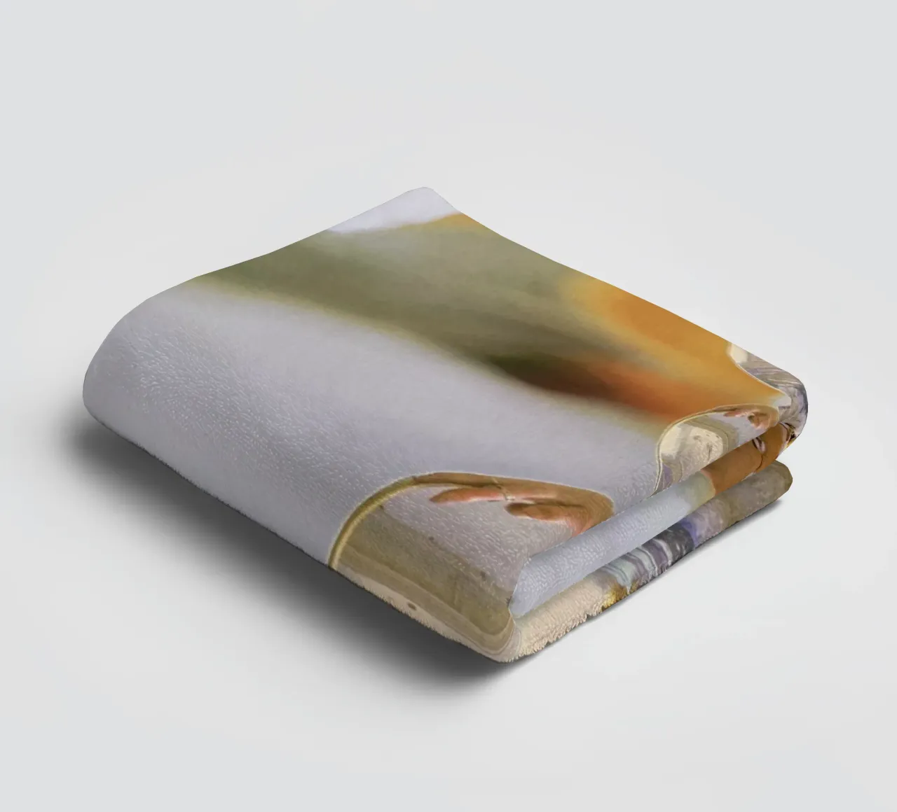 Mirror towel by dekonstruktiv