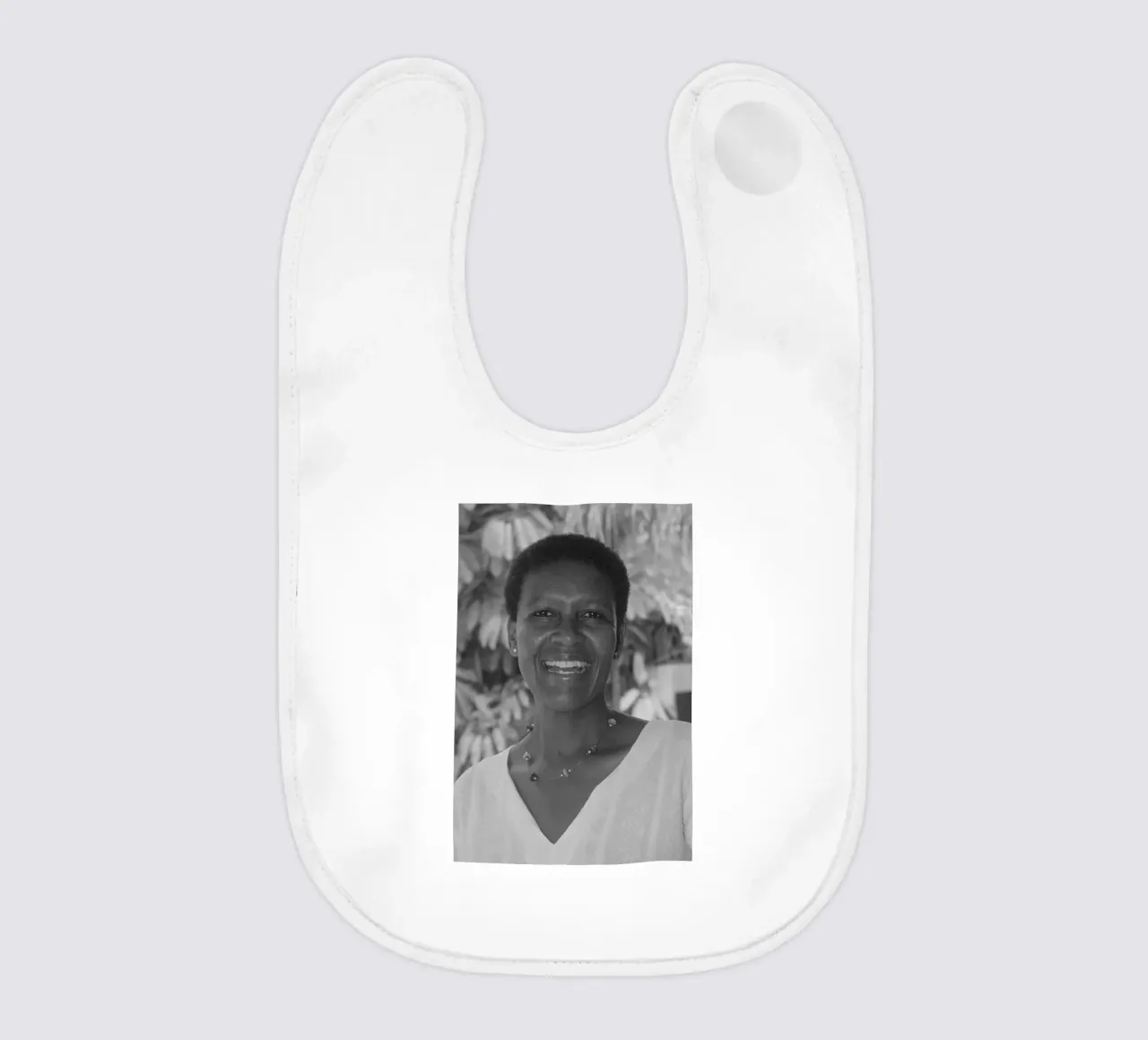 Alice Mogwe bavaglino da tobyrmattie