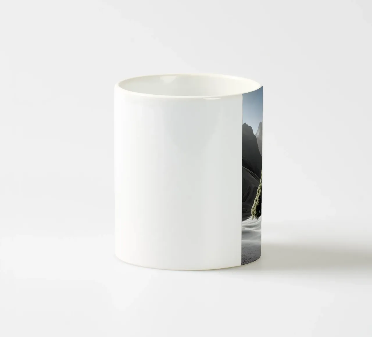 Solitudine in contrasto tazza in ceramica da luxi&lace
