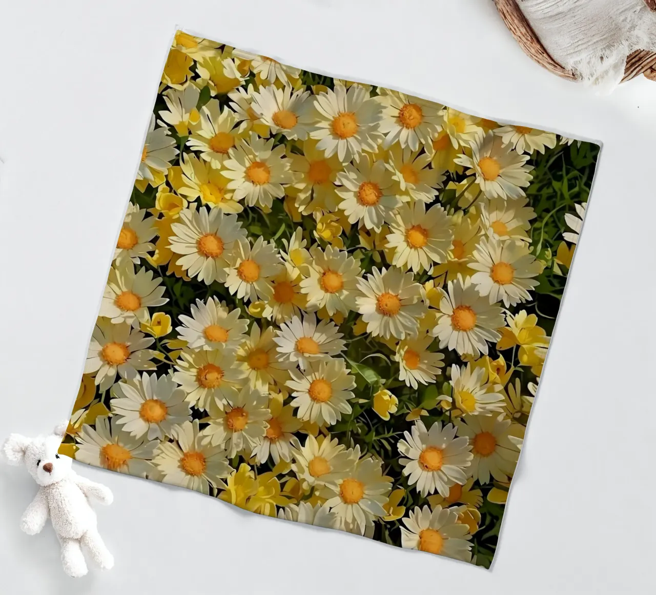 Campo di margherite assolate coperta in pile da luxi&lace