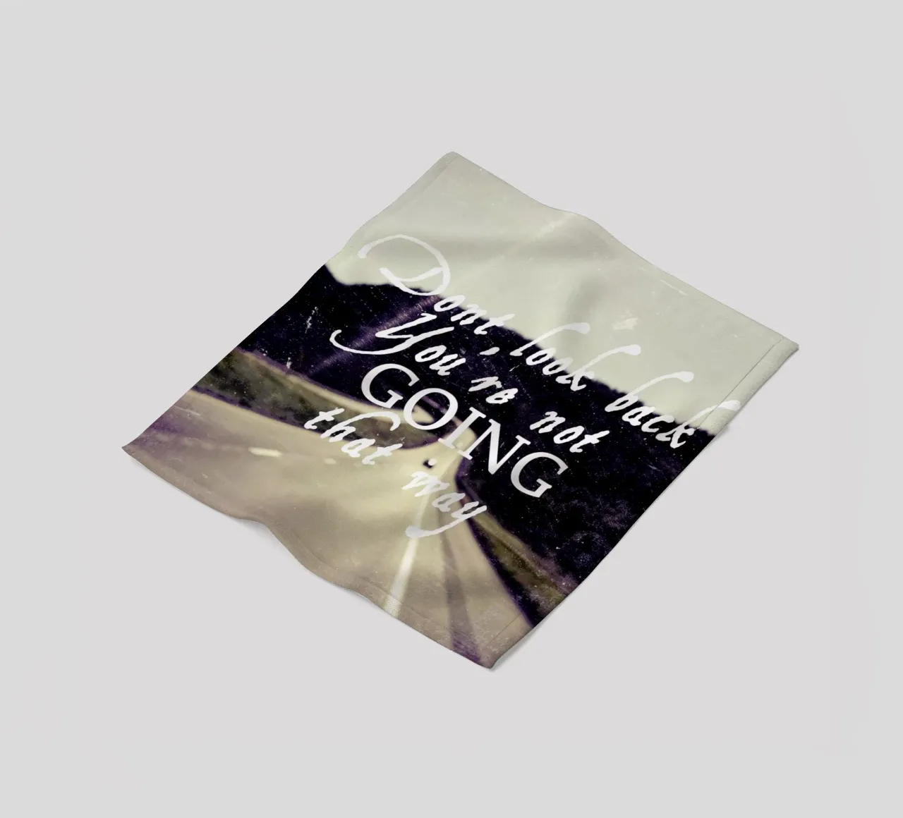 Dont Look Back coperta in pile da Vintage Skies
