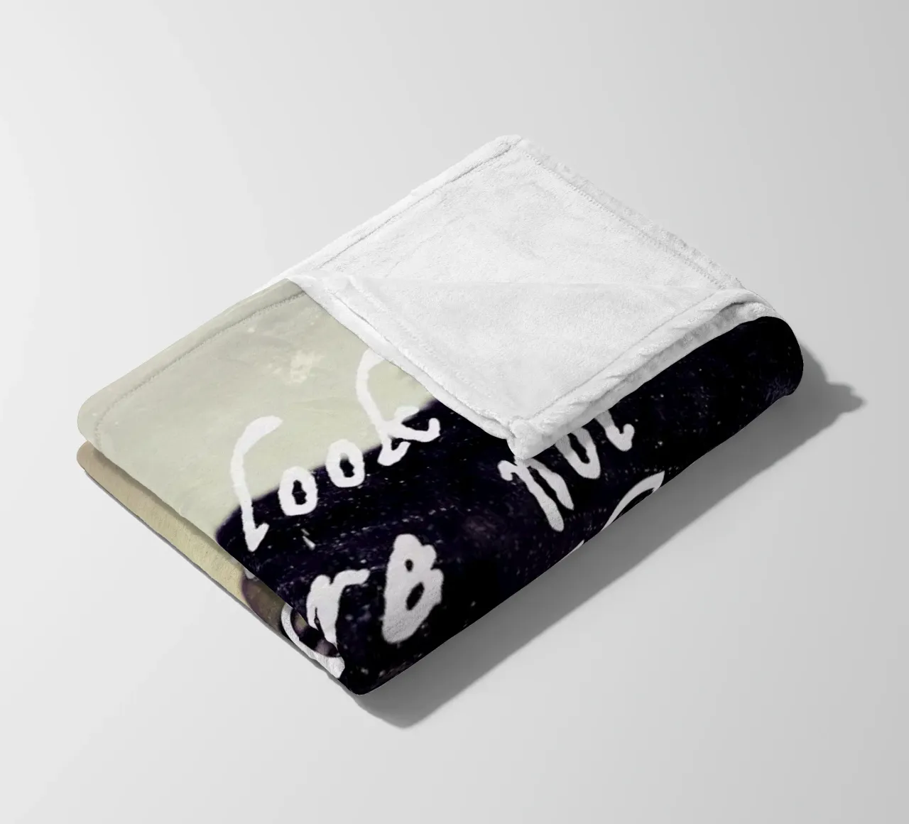 Dont Look Back coperta in pile da Vintage Skies