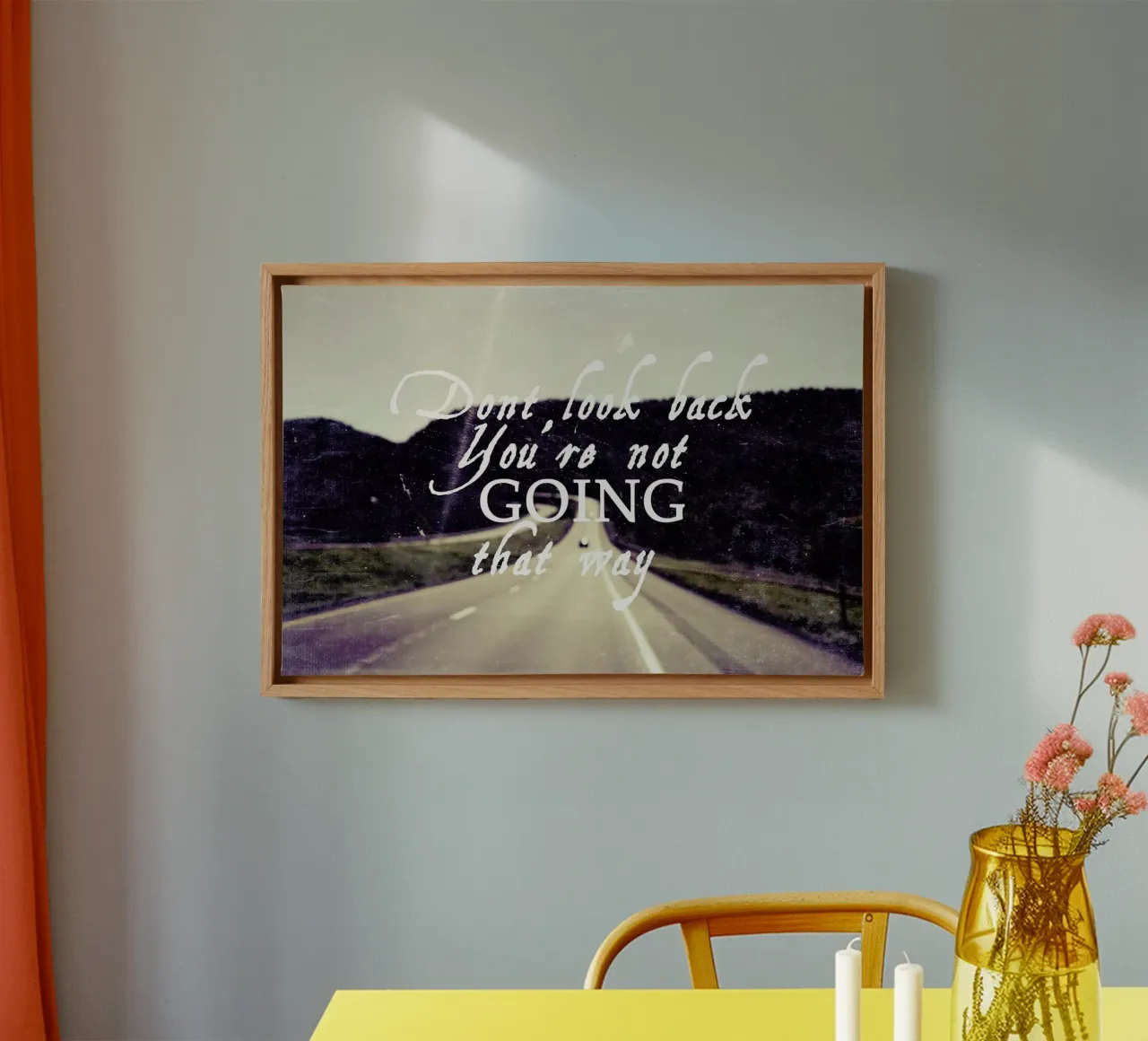 Dont Look Back tela con Cornice a cassetta da Vintage Skies
