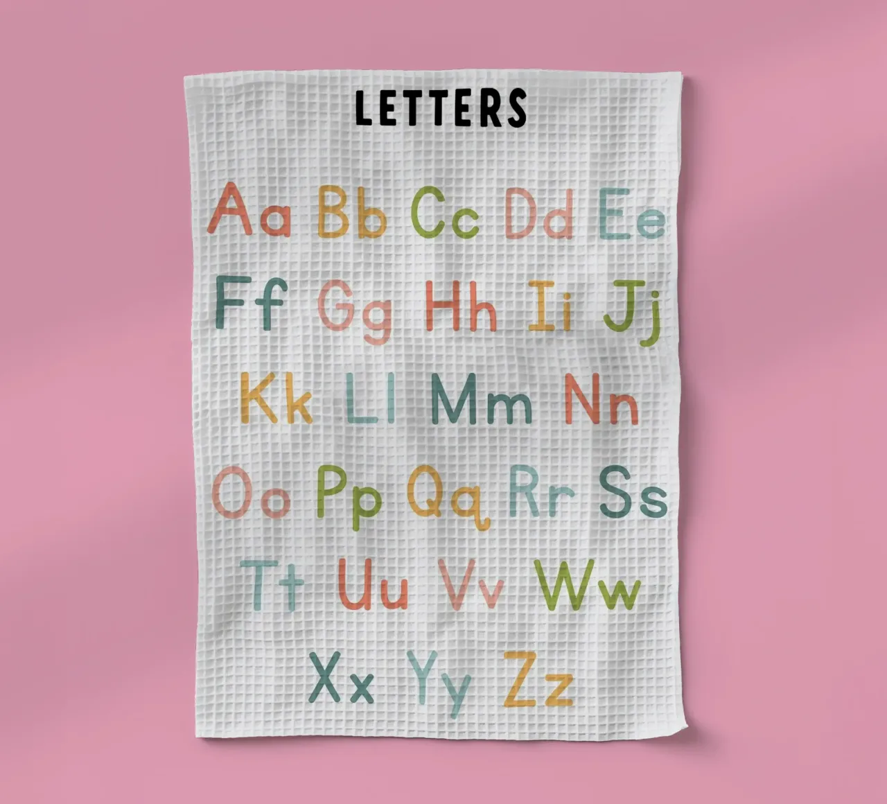 Tableau de l'alphabet avec des lettres colorées torchon de bazi
