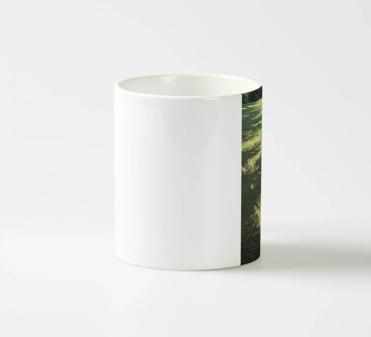 Giardino tropicale con sagome di palme tazza in ceramica da byrieneke