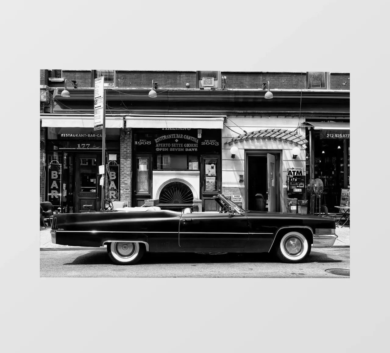 Manhattan nera - Cadillac nera telo in pvc da Brant Varner