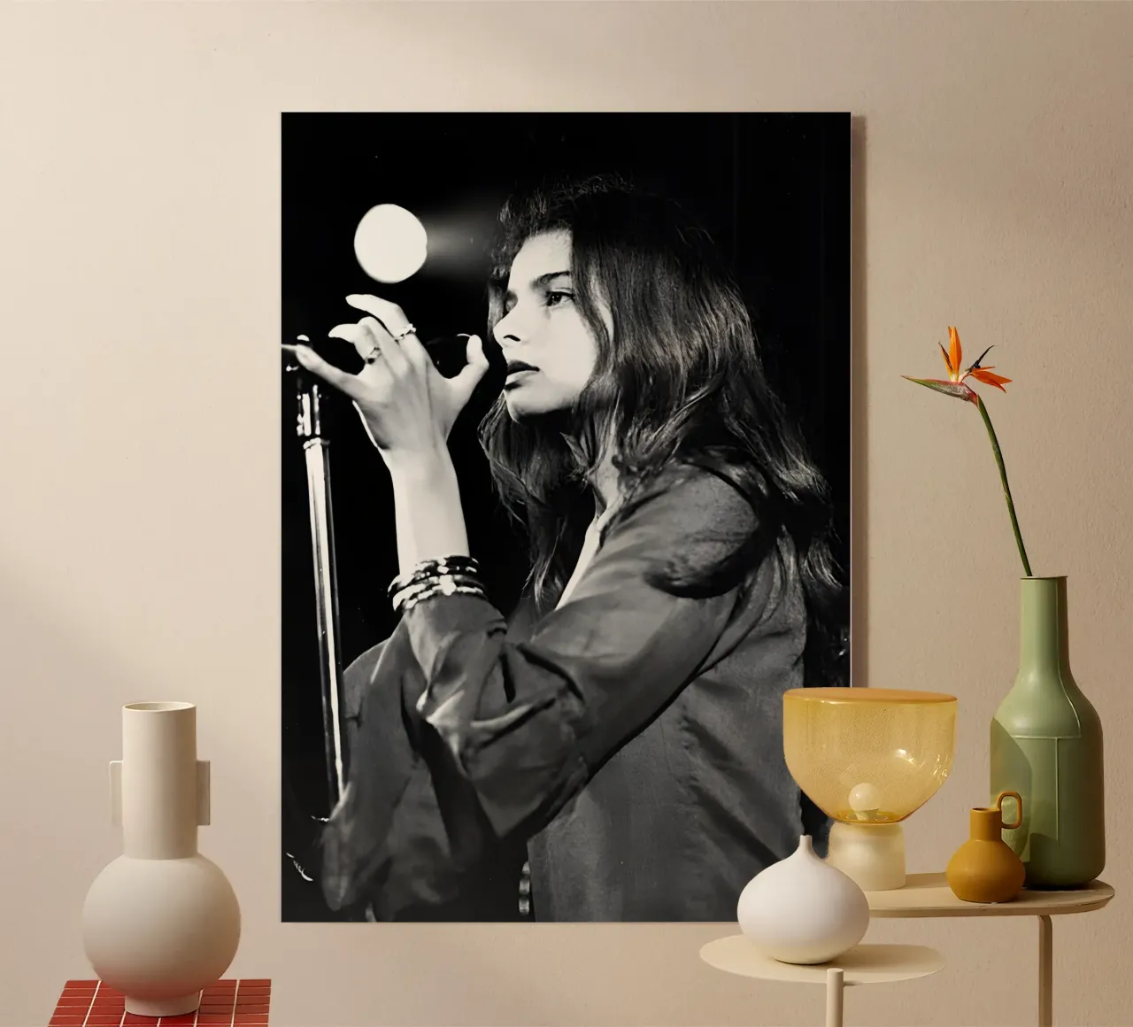 Hope Sandoval plexiglass da Digital Street art