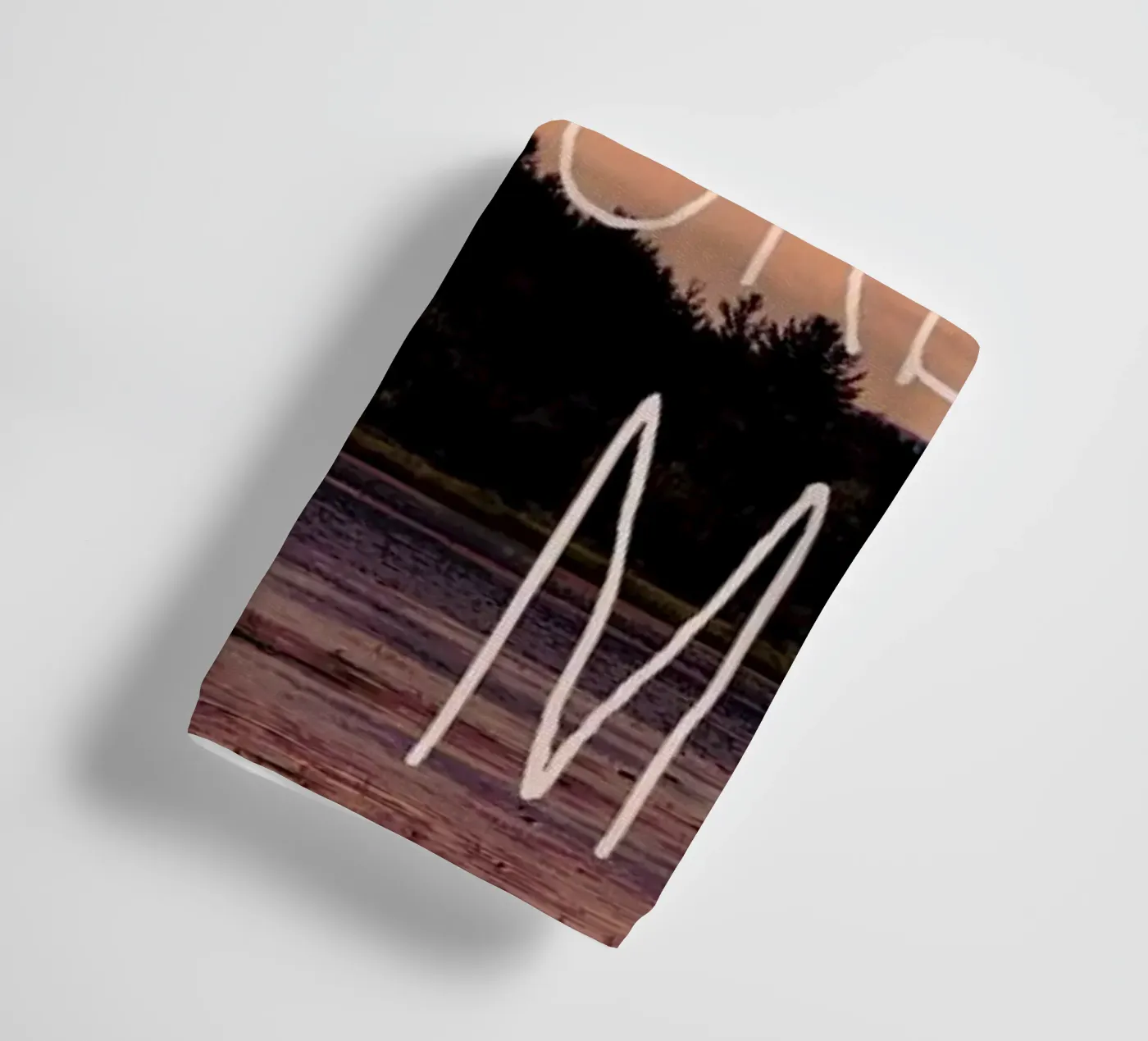 Explore with me badhanddoek van Vintage Skies