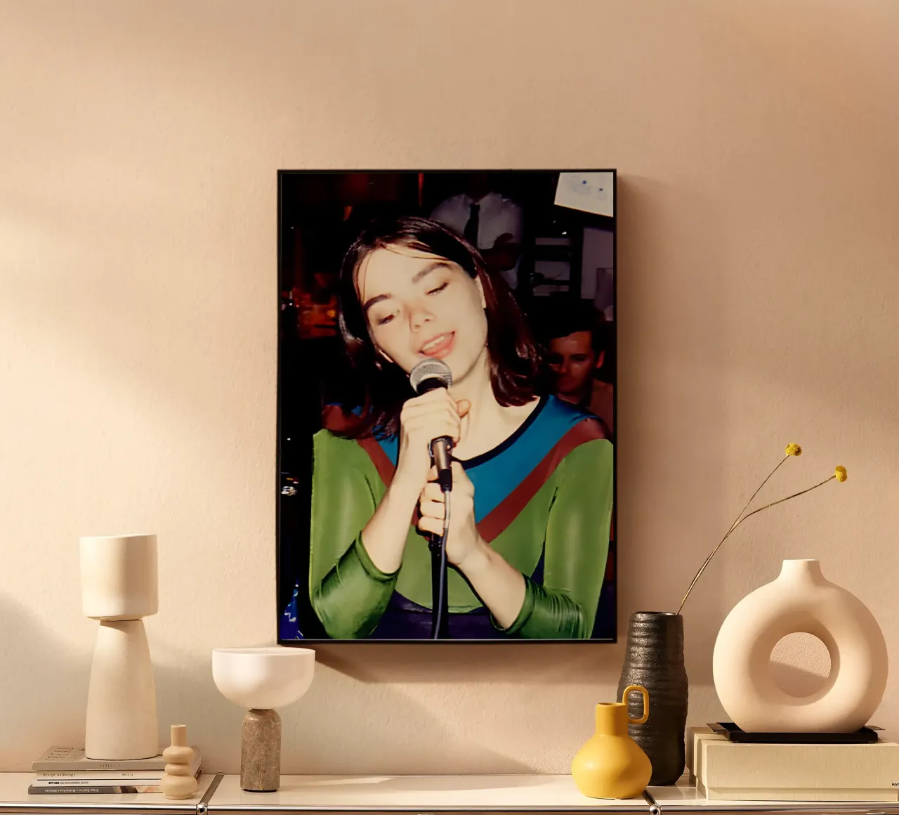 Bjork plexiglass da Digital Street art
