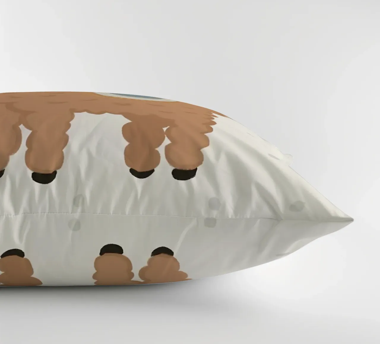 Un simpatico lama marrone cuscino da apple crumble