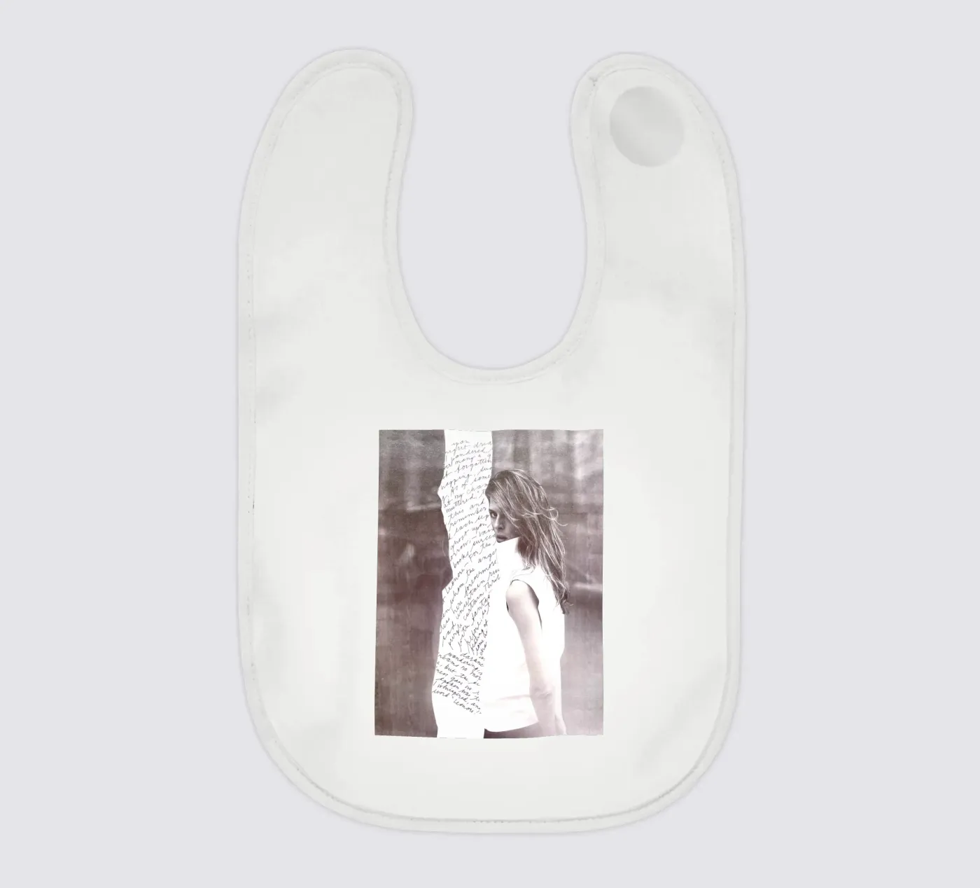 Scribble baby bib by dekonstruktiv